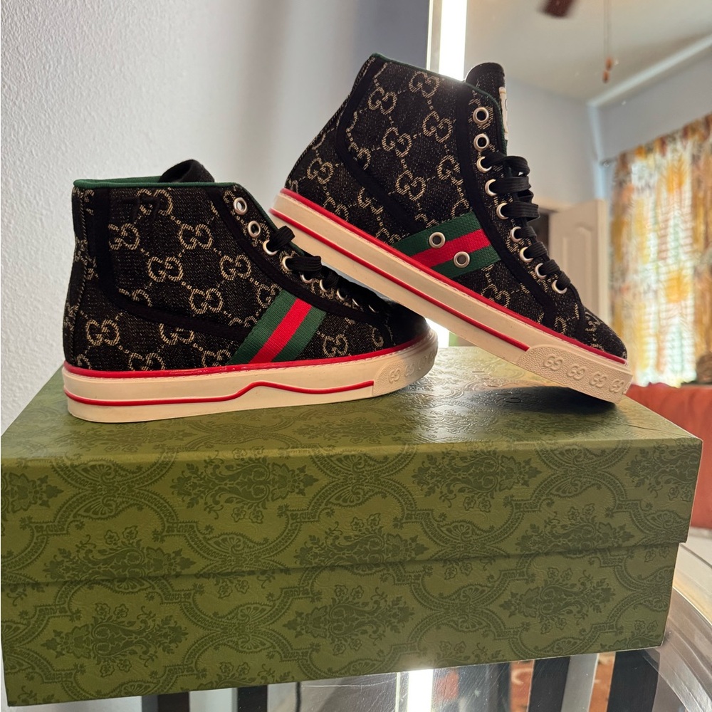 Gucci Emerald and Ebony Trainers